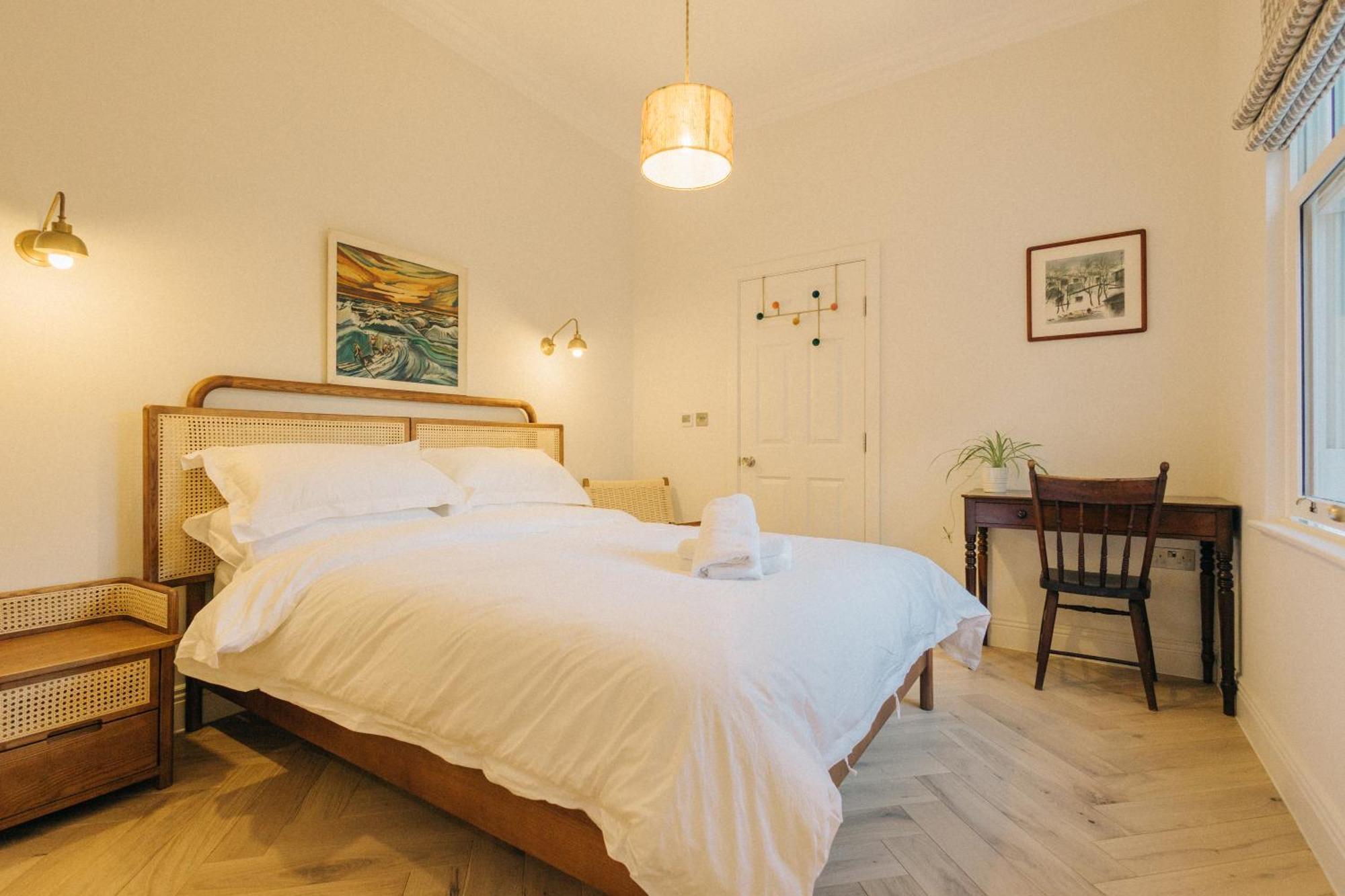 Lin Song House South Garden Getaway Homestay London