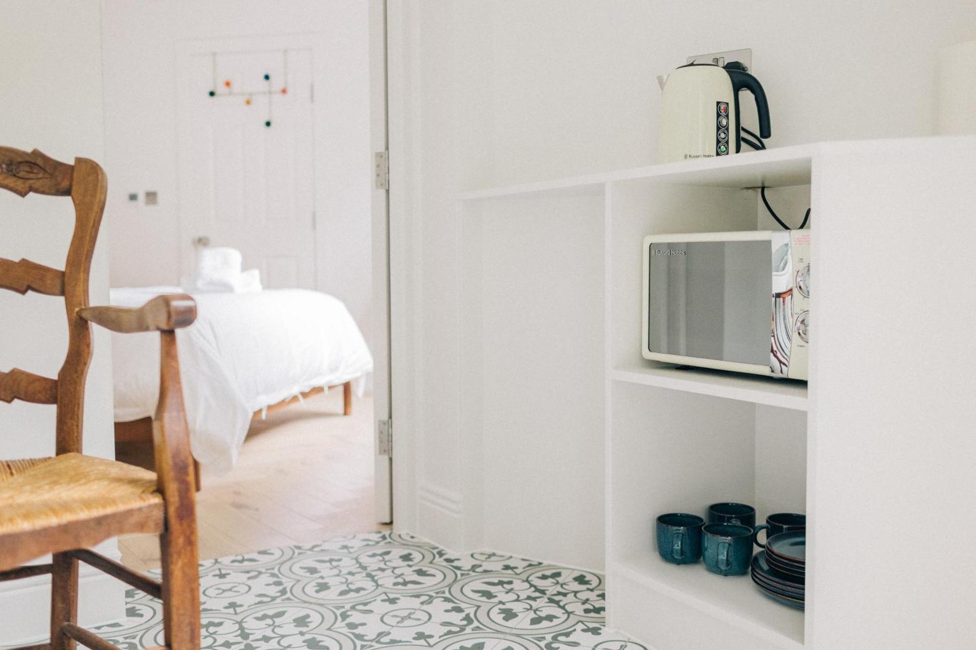 Lin Song House South Garden Getaway Homestay London