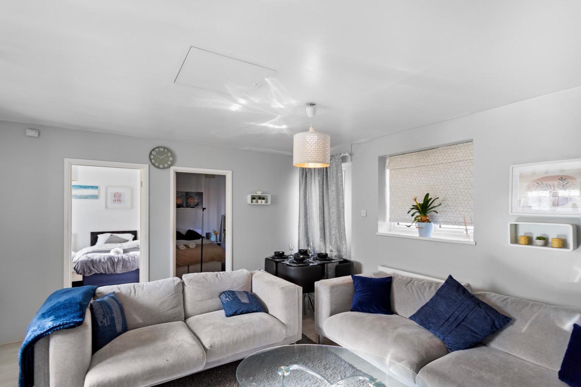 Cozy 3-bed House Near Lcy & Excel Ideal For Groups & Families Casa de férias Londres