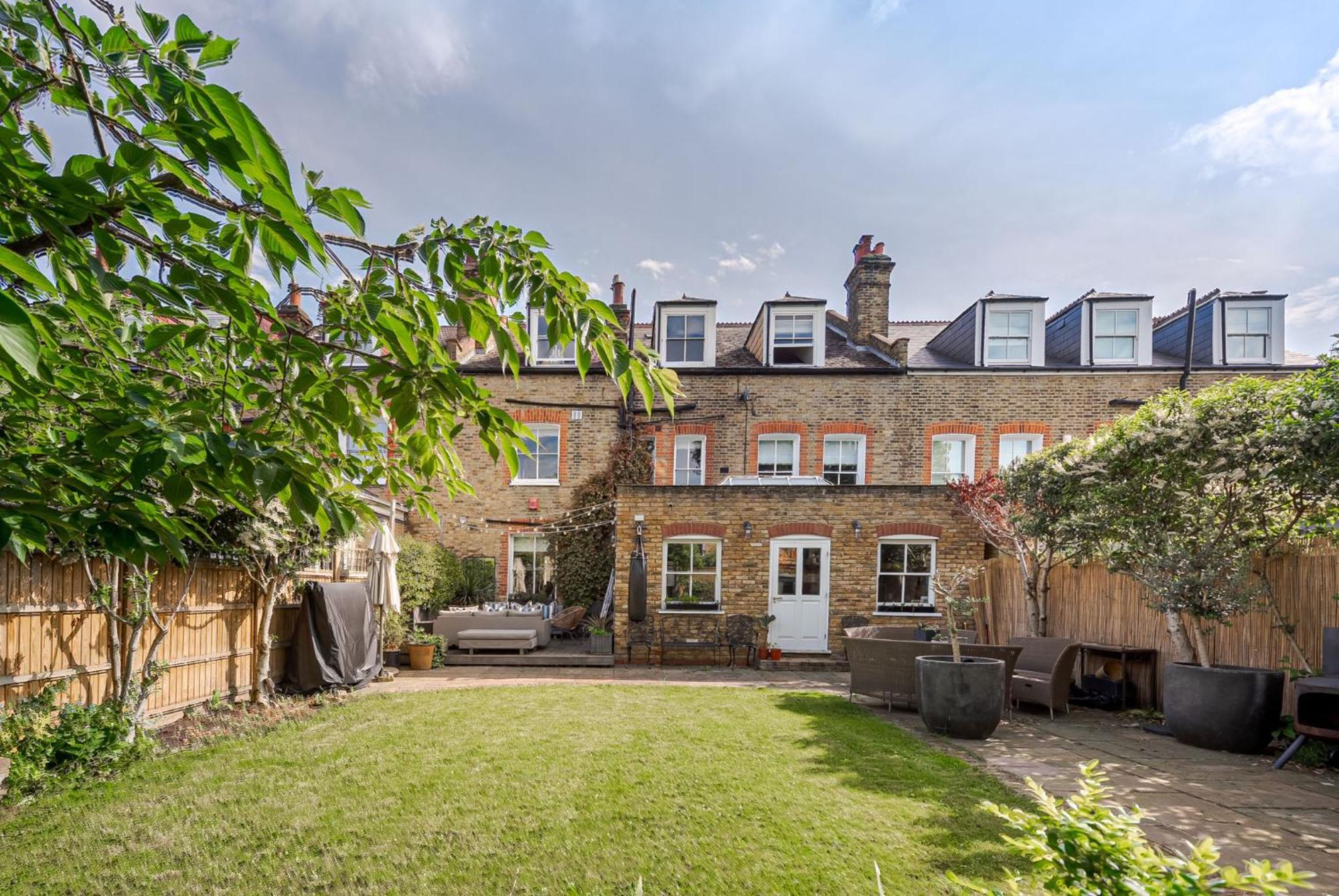 Heaver House - Stunning, Large, 5br House Nr Tube And Tooting Common Pousada *
