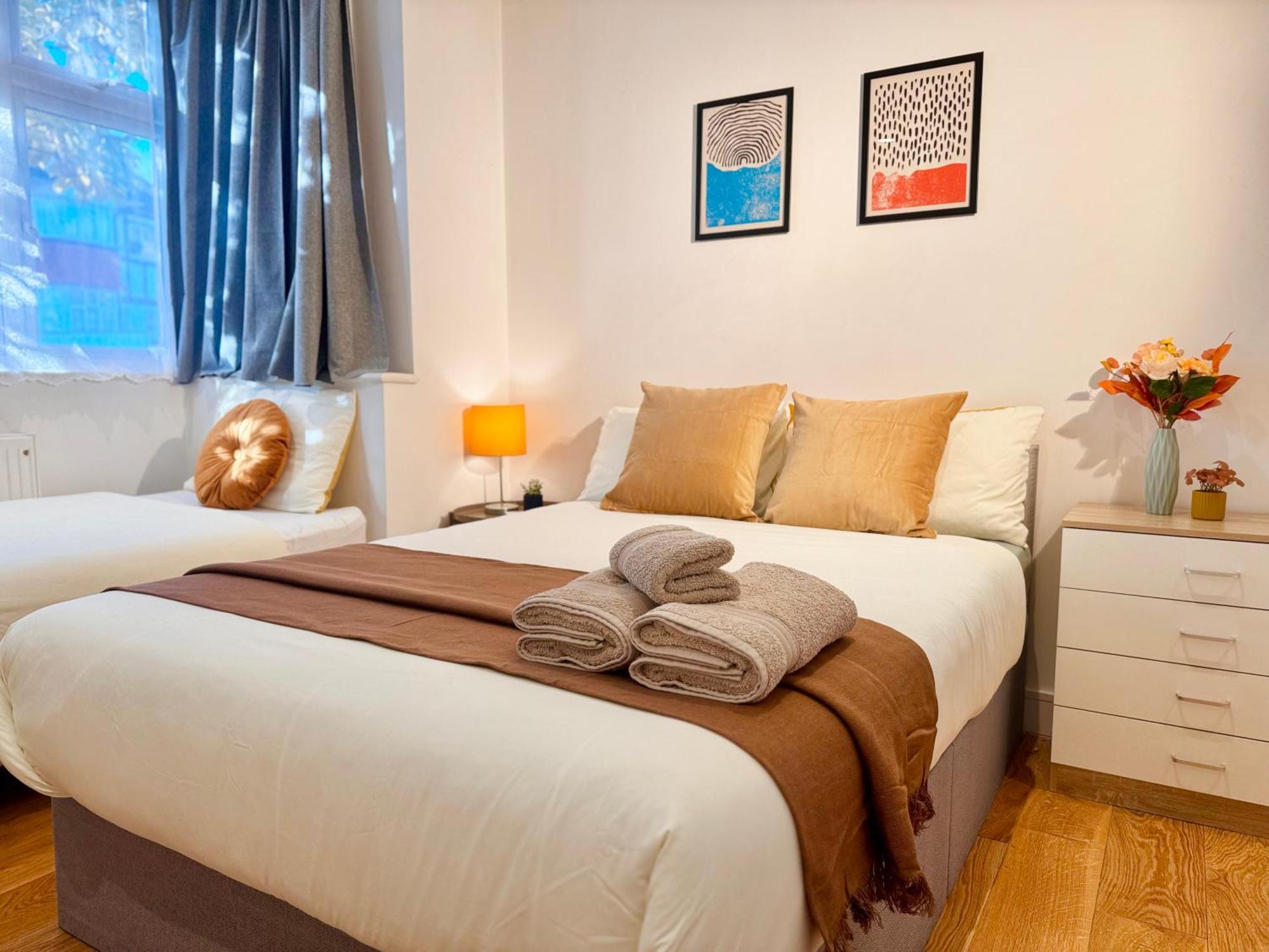 Casa de hóspedes En-suites With Free Parking 30min To Londres