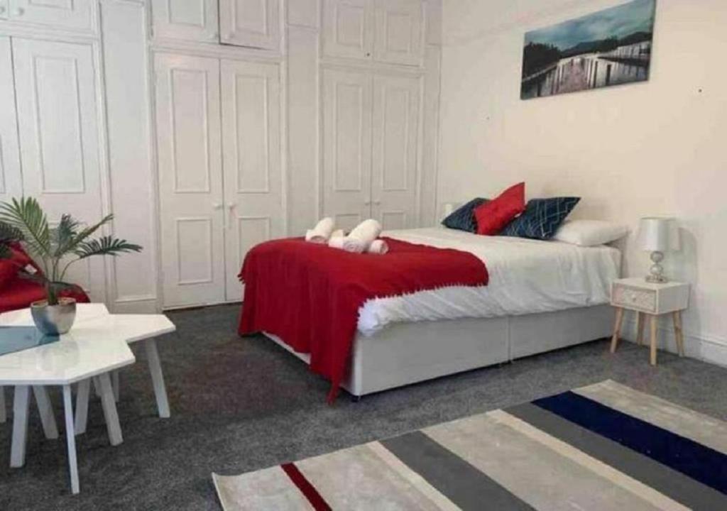 Balham, South Spacious, Lambert, 6 Available Casa de hóspedes Londres