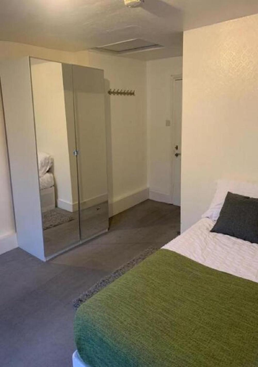 Casa de hóspedes Balham, South Spacious, Lambert, 6 Available Londres