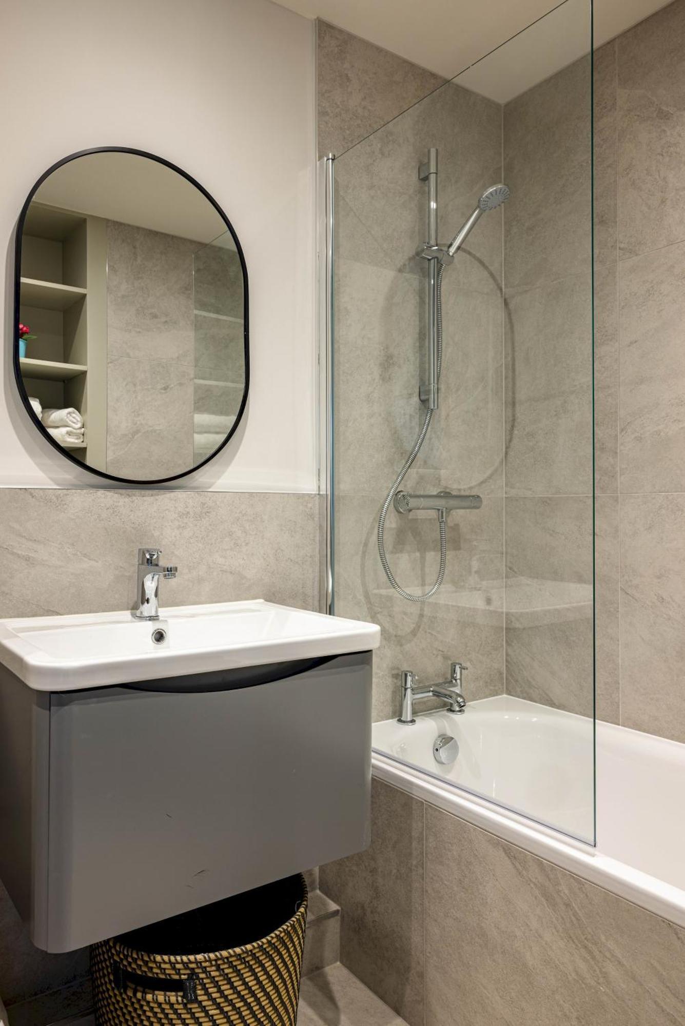Lux Regents Park 2 Bed 2 Bath Penthouse With Ac Apartment