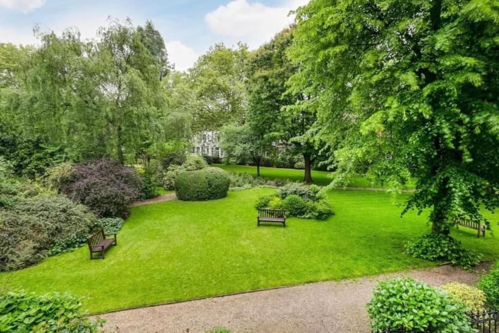 Enchanting 2brgarden Flat *