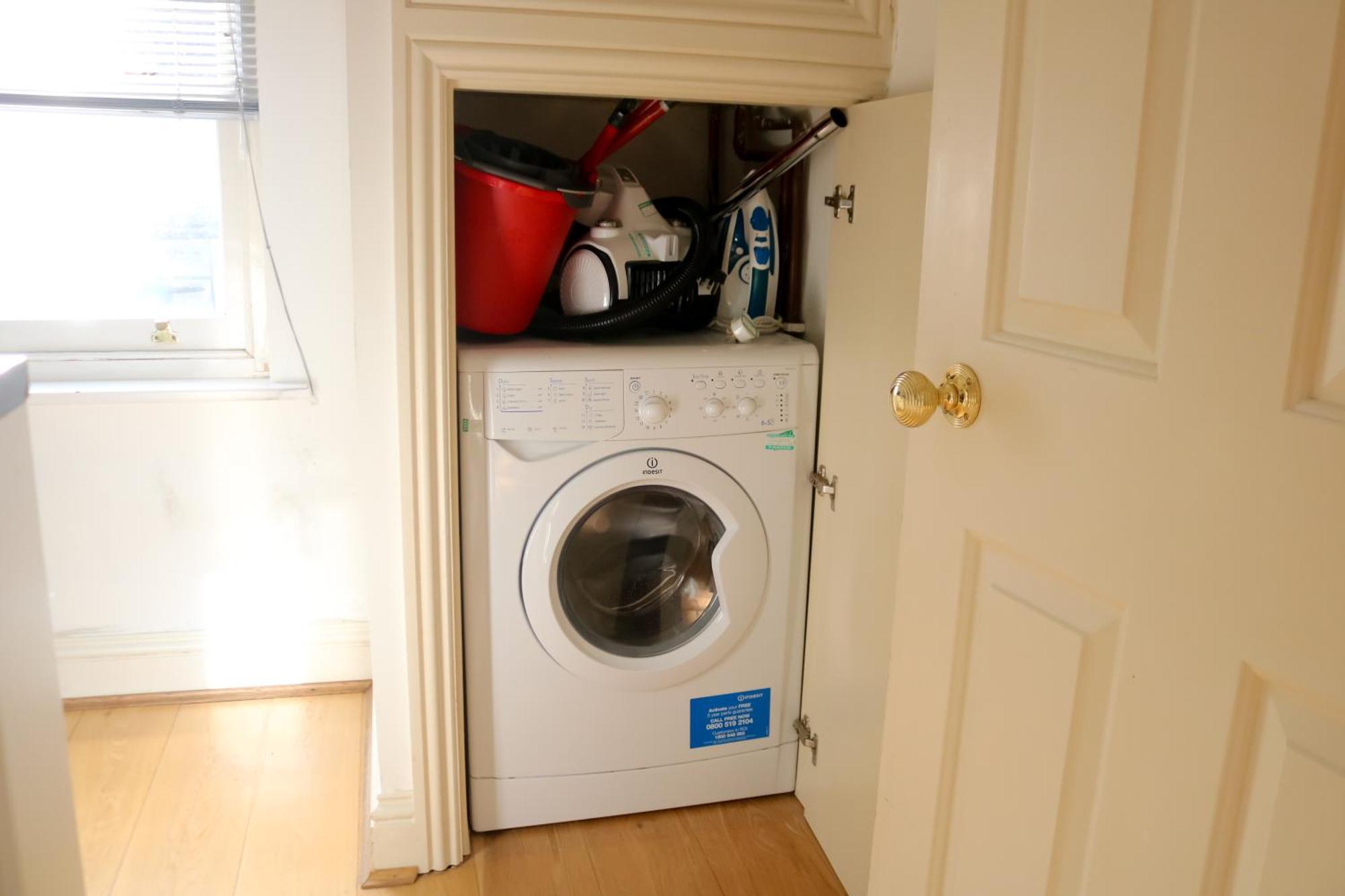 Apartment Longridge Road