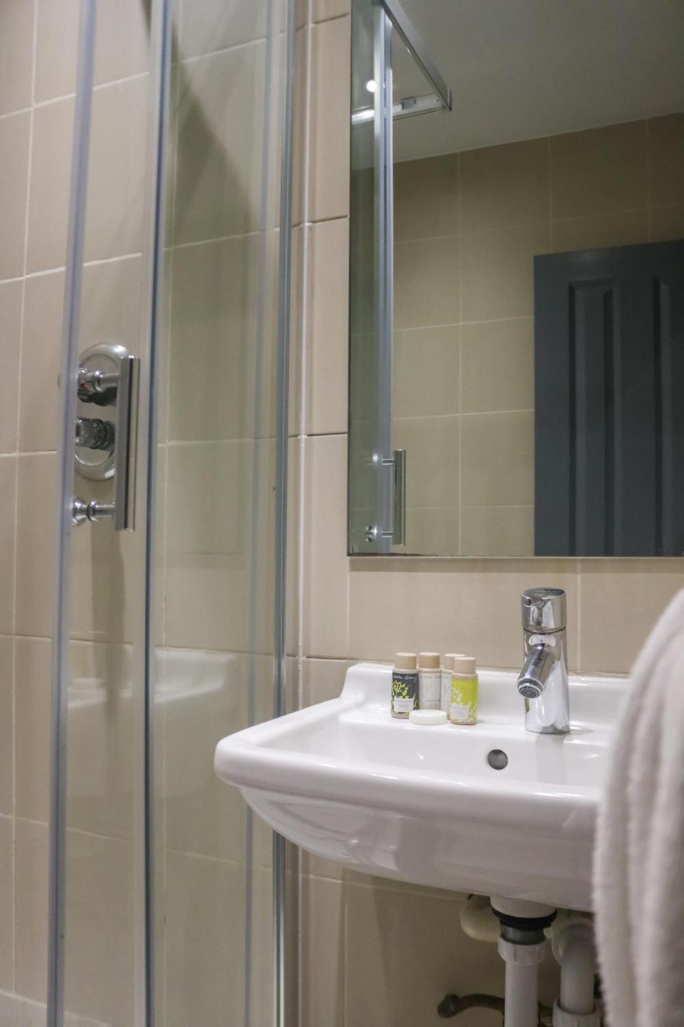 Longridge Road Apartment