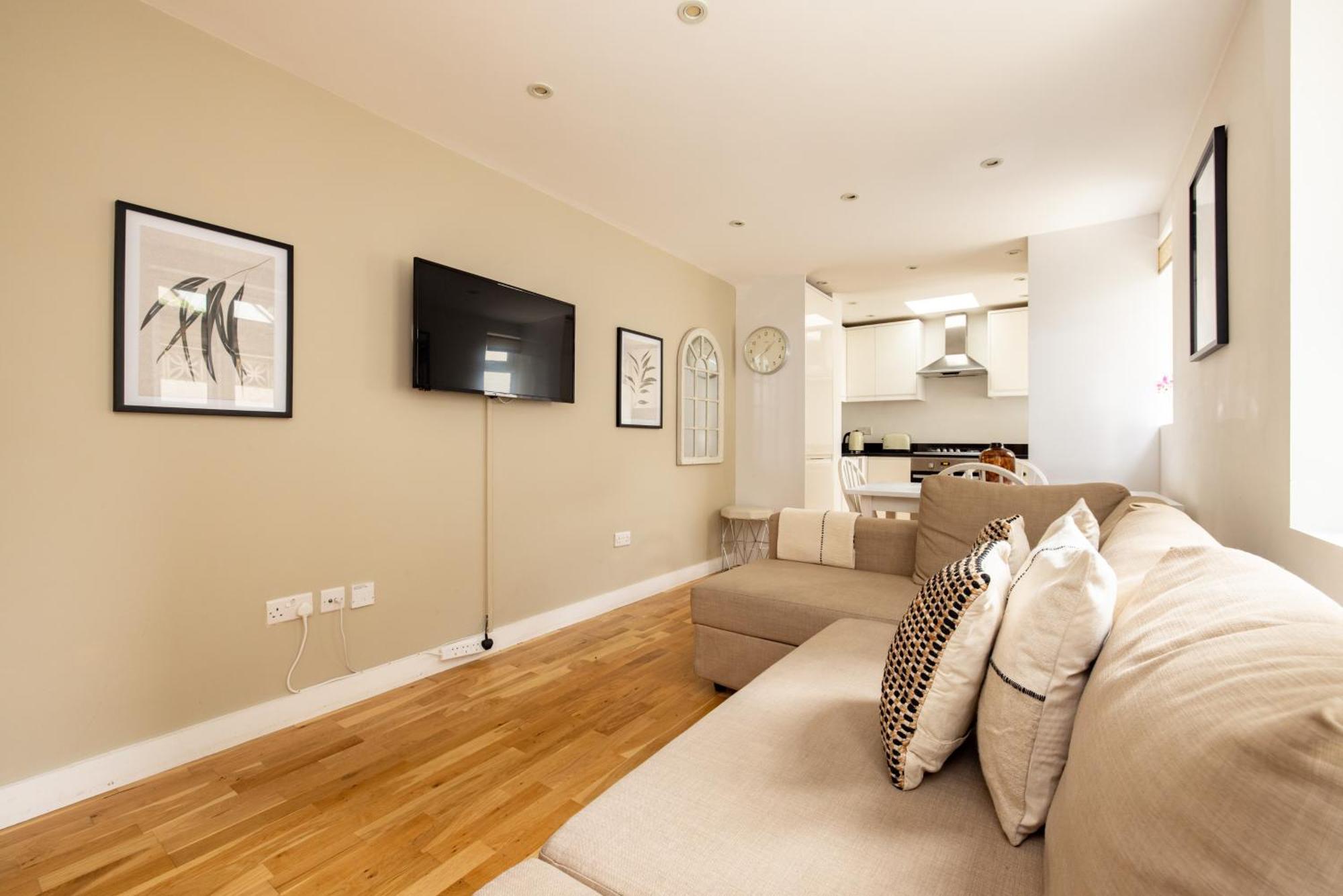 The Queenstown Apartment