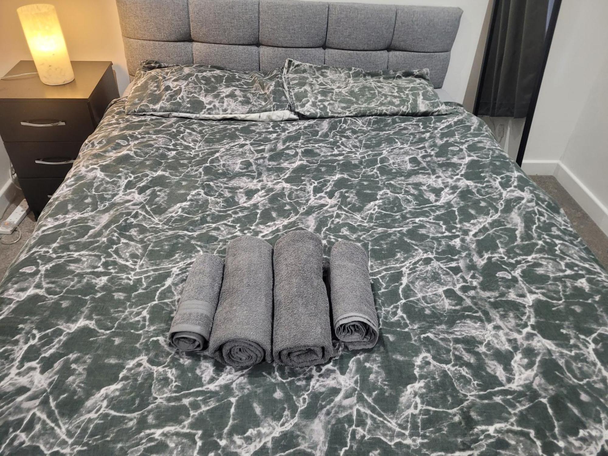 Private In A 2 Bed In Zone 2 Casa de hóspedes *