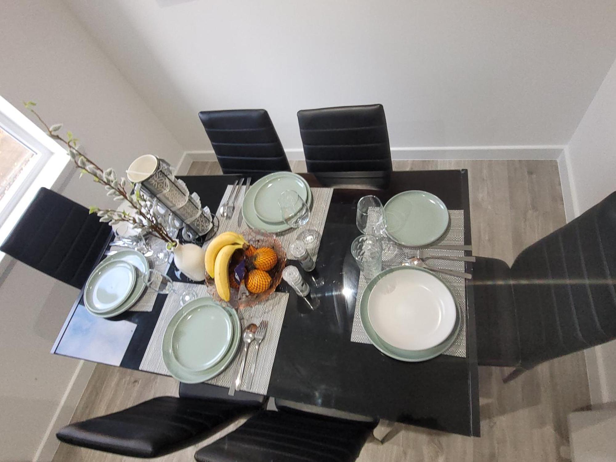 Casa de hóspedes Private In A 2 Bed In Zone 2 Londres