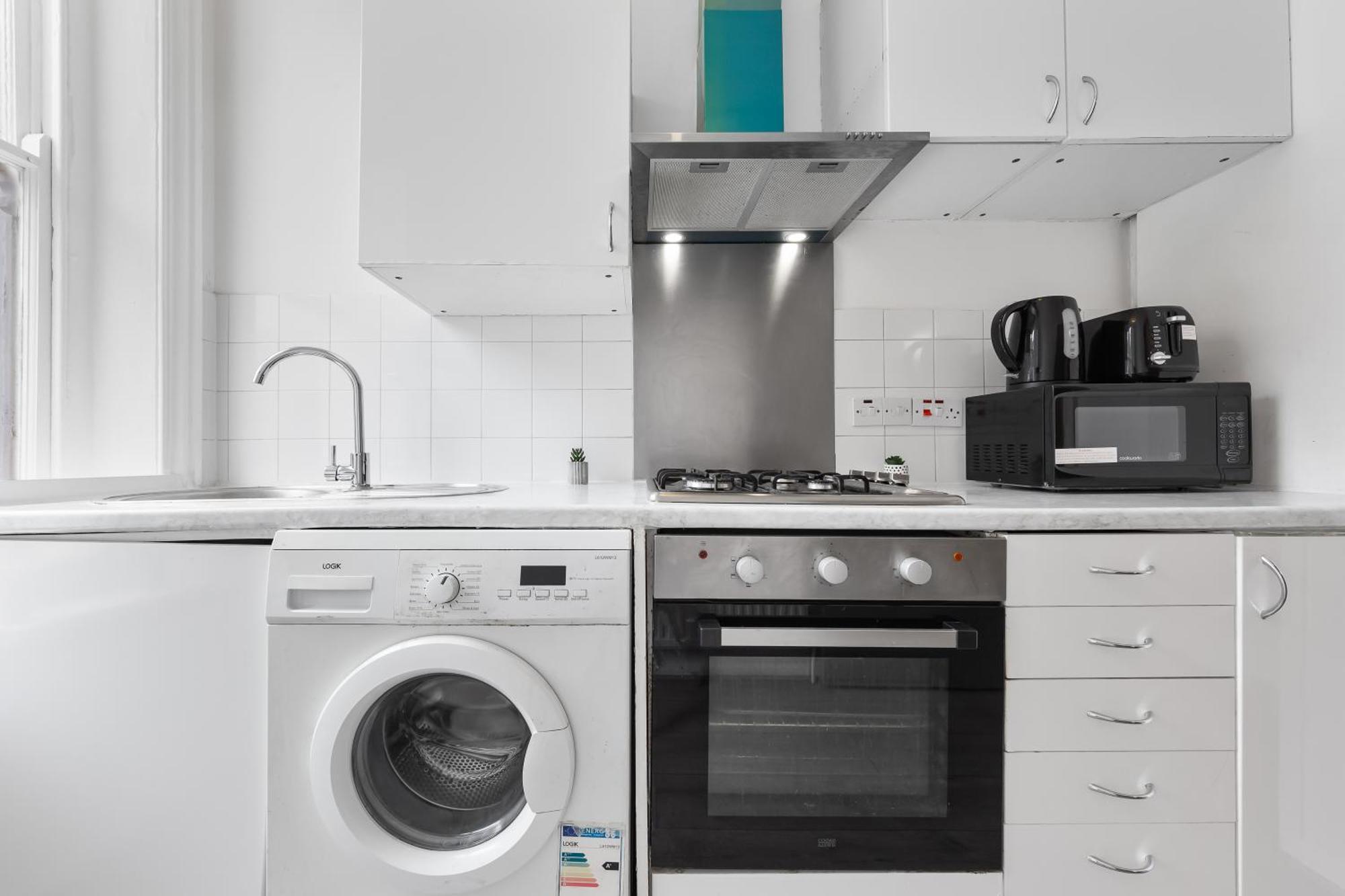 Goshen House- Booknow-2bdr-freeparking-wifi-sleeps4 *