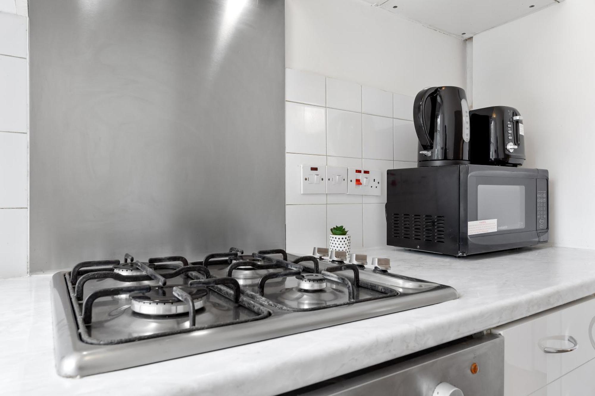 Goshen House- Booknow-2bdr-freeparking-wifi-sleeps4 Apartment London