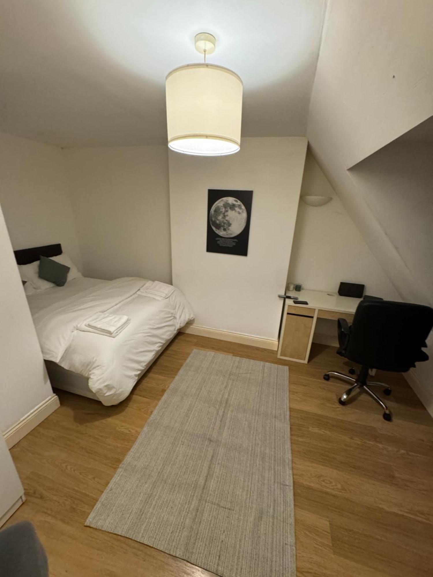 Archway Court London