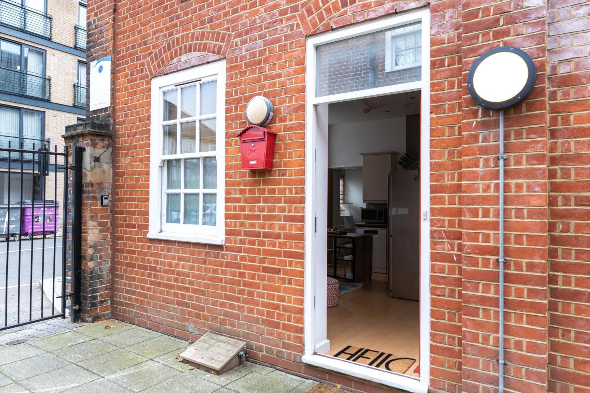 Bartlett House With Terrace Near Greenwich Holiday home *