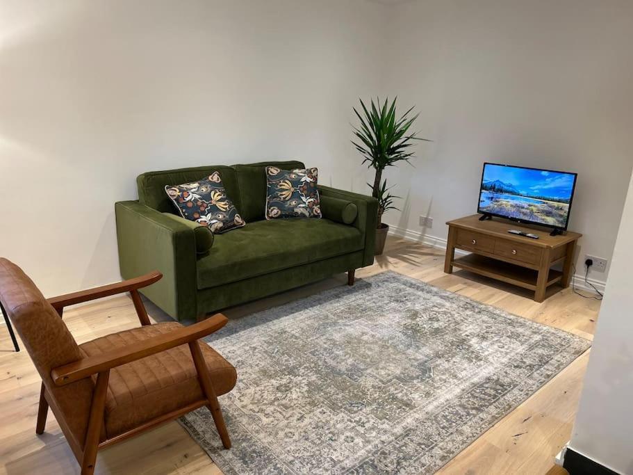 Apartment 2 Bedroom Flat In Stoke Newington *
