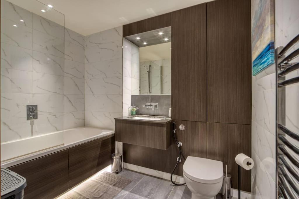 Luxe Riverside Manhattan