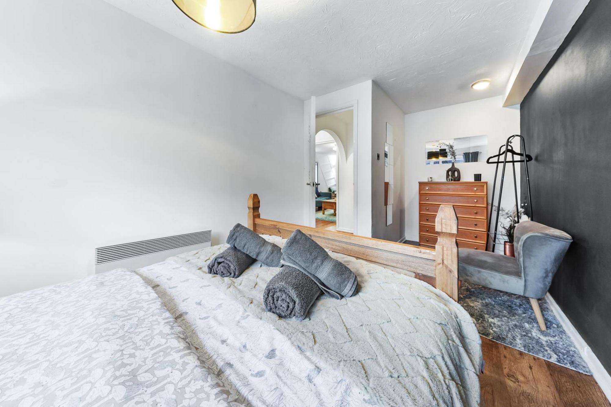 Quirky Canary 2bed, Free Parking, Smart Tv & Games Apartamento Londres