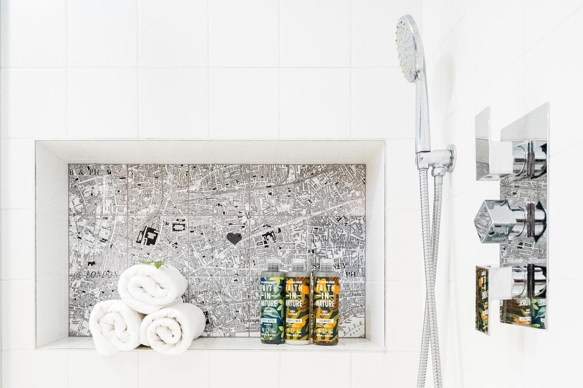 Urban Rainforeast, By Brick Lane E1, Family Friendly * London