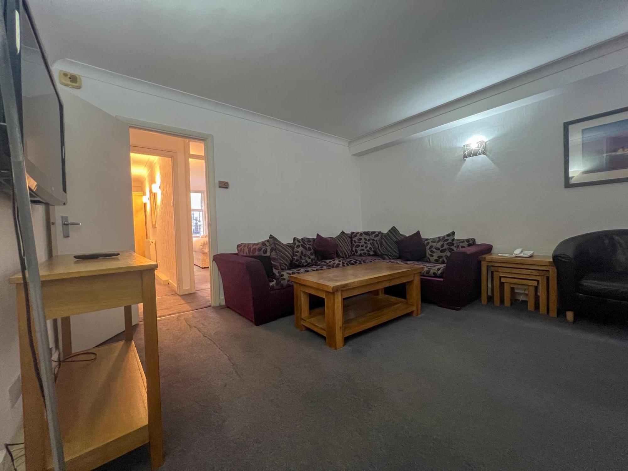 Collection In Prestigious Mayfair Location * London