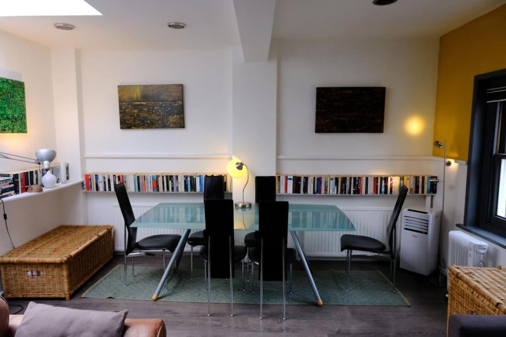 Stylish Near Carnaby Street * London