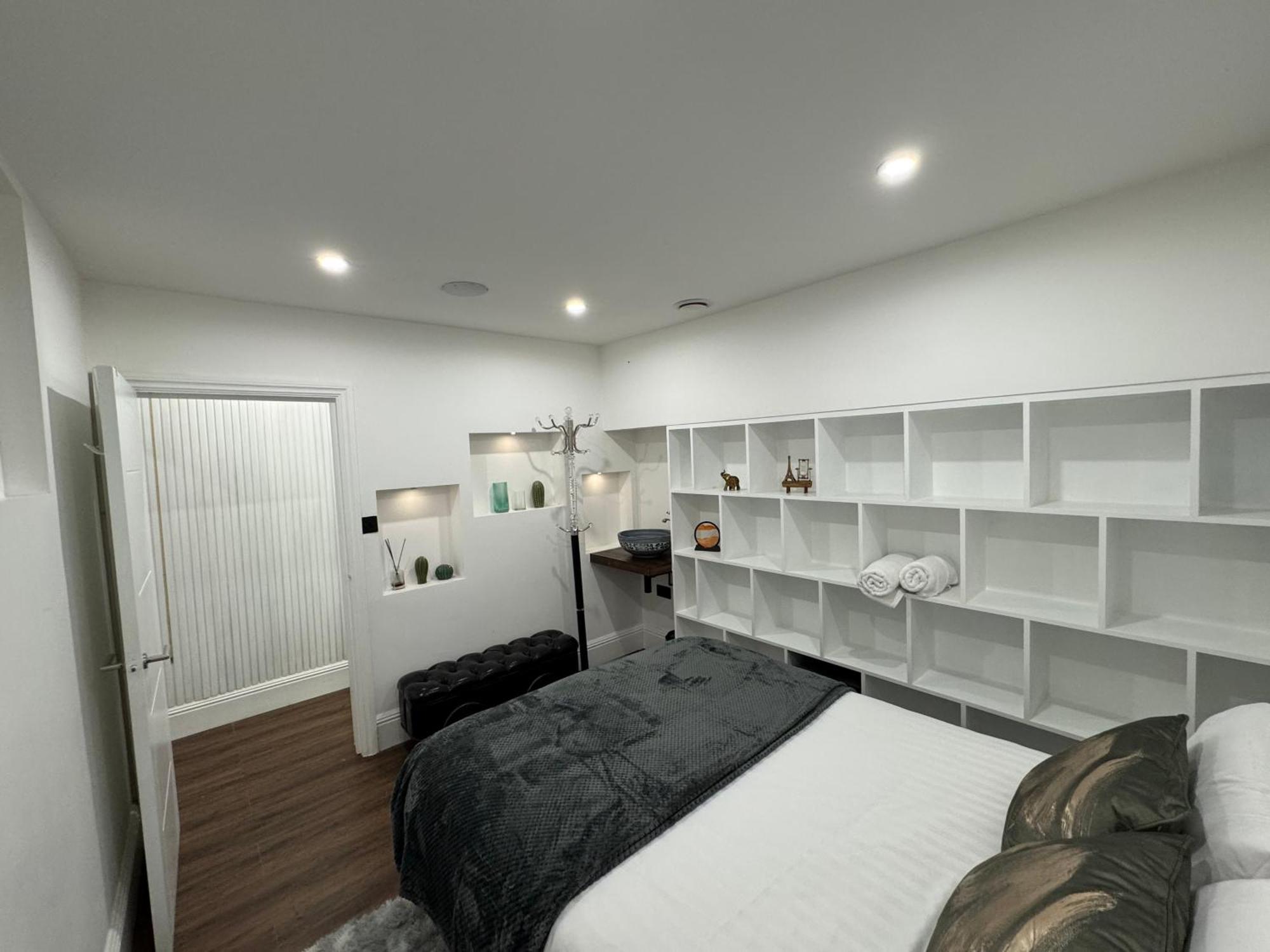Apartment 2 Bedroom Luxury Flat In Euston *
