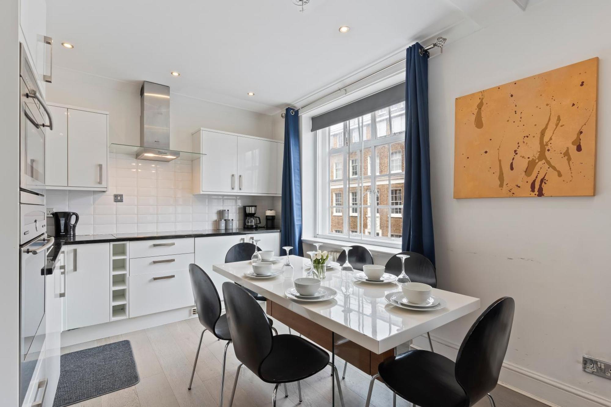 Apartment Luxury One Bedroom Two Bathroom Knightsbridge Oxford Street London