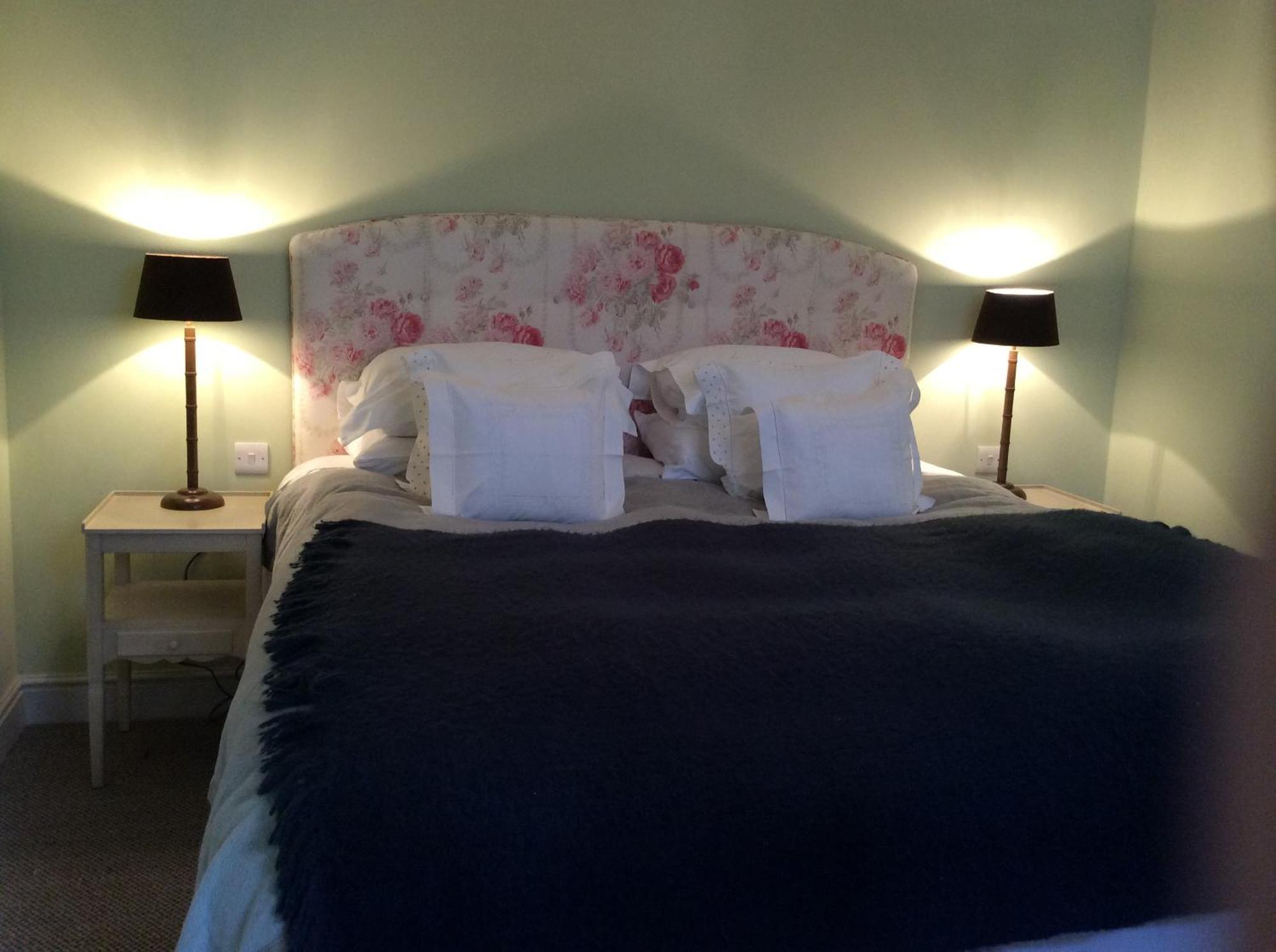 Ensuite Roof Terrace Nr Nine Elms Bed & Breakfast London