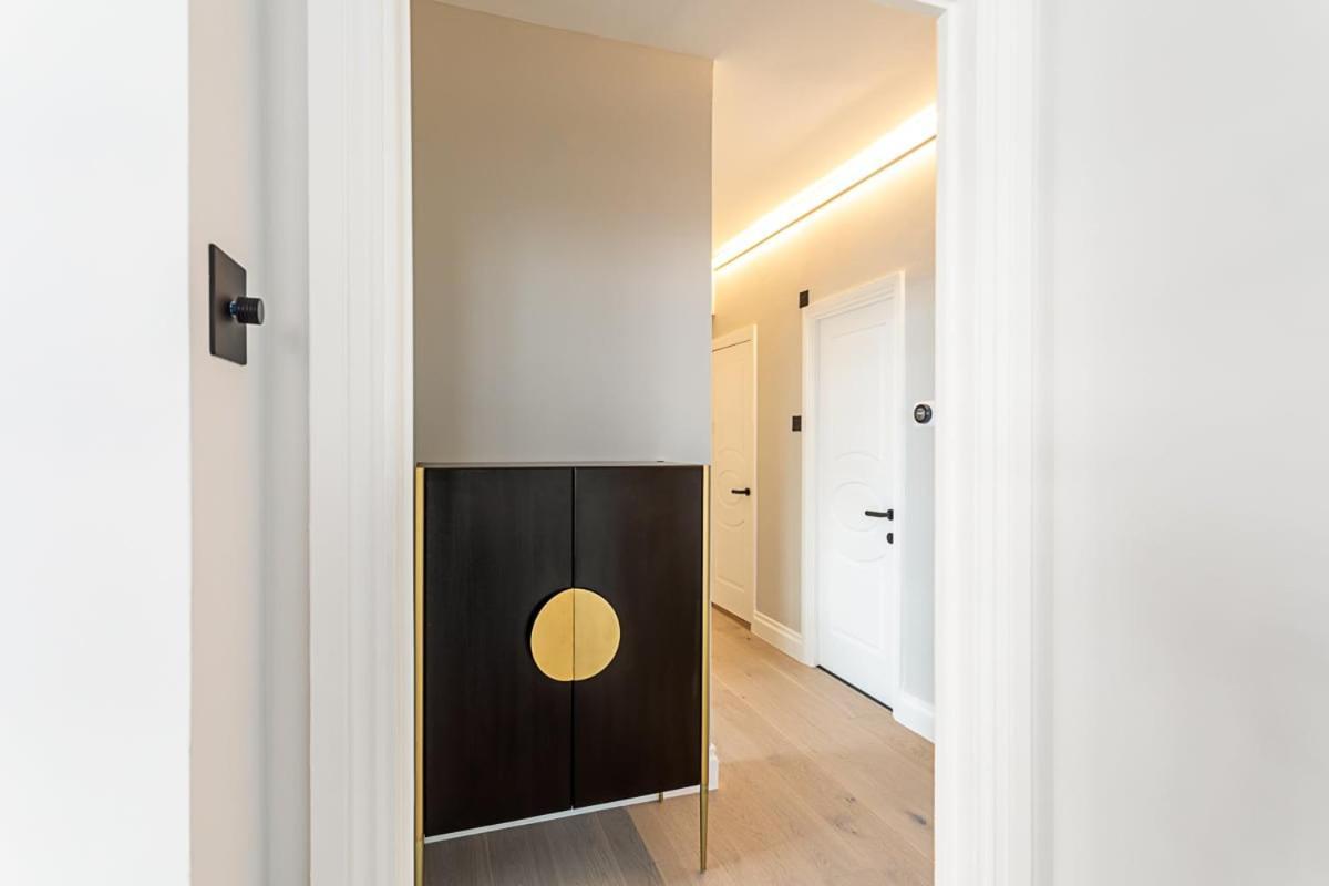 Apartment Modern Edgware