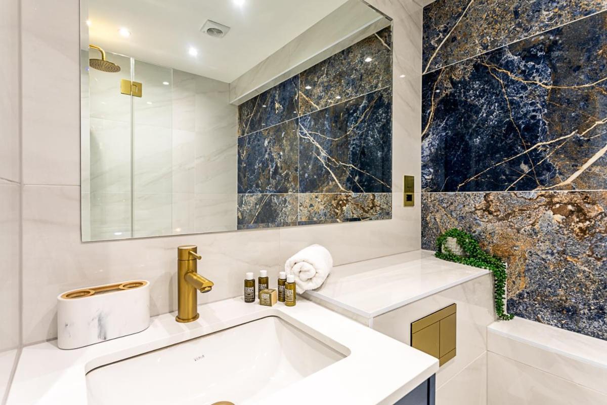 Apartment Modern Edgware London
