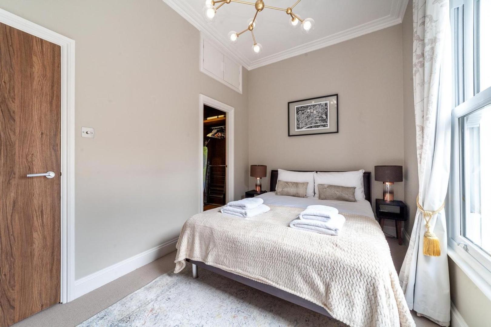 Apartment Elegant Chelsea Hideaway London