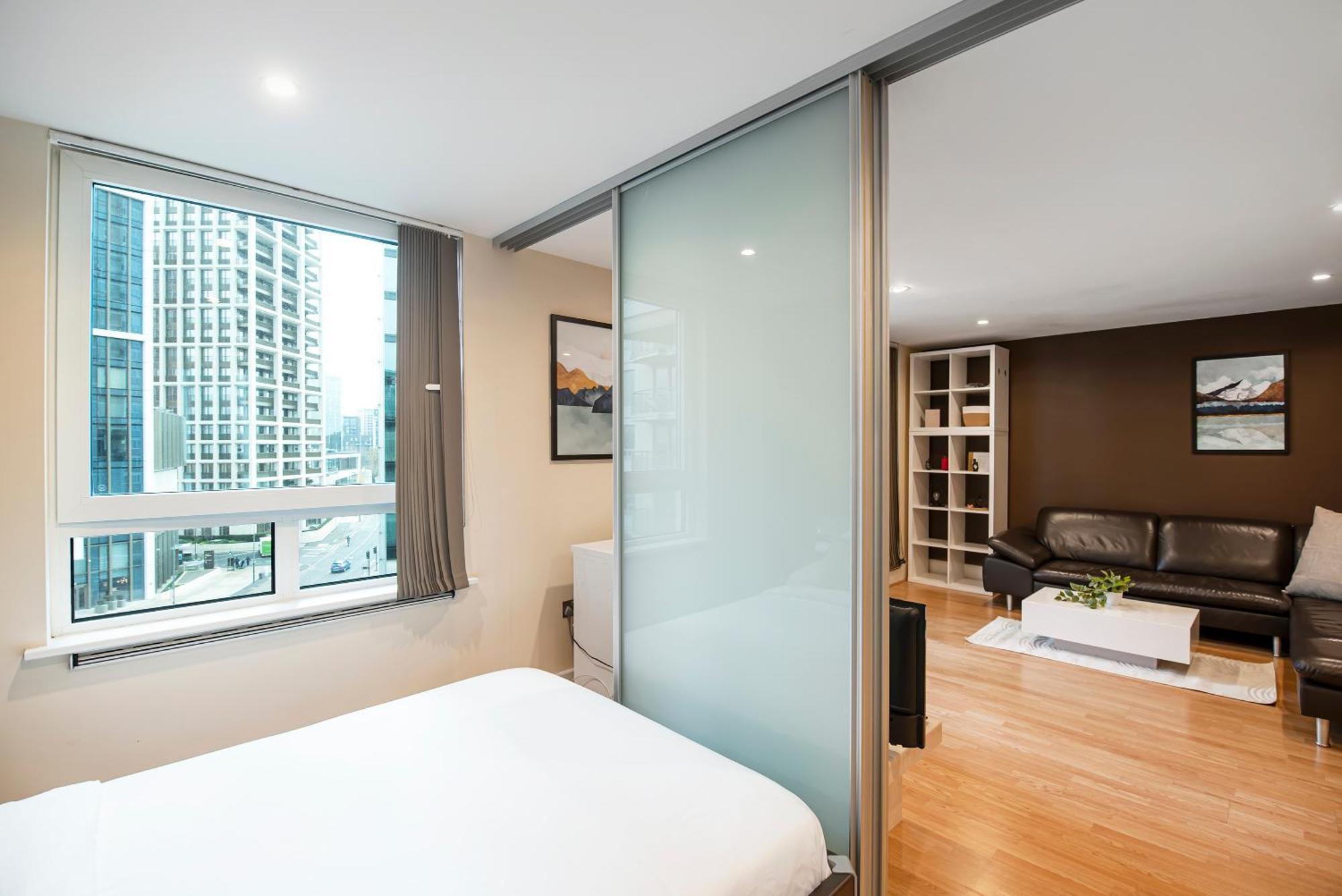 Compact Flat With A River View Close To Big Ben Apartment *