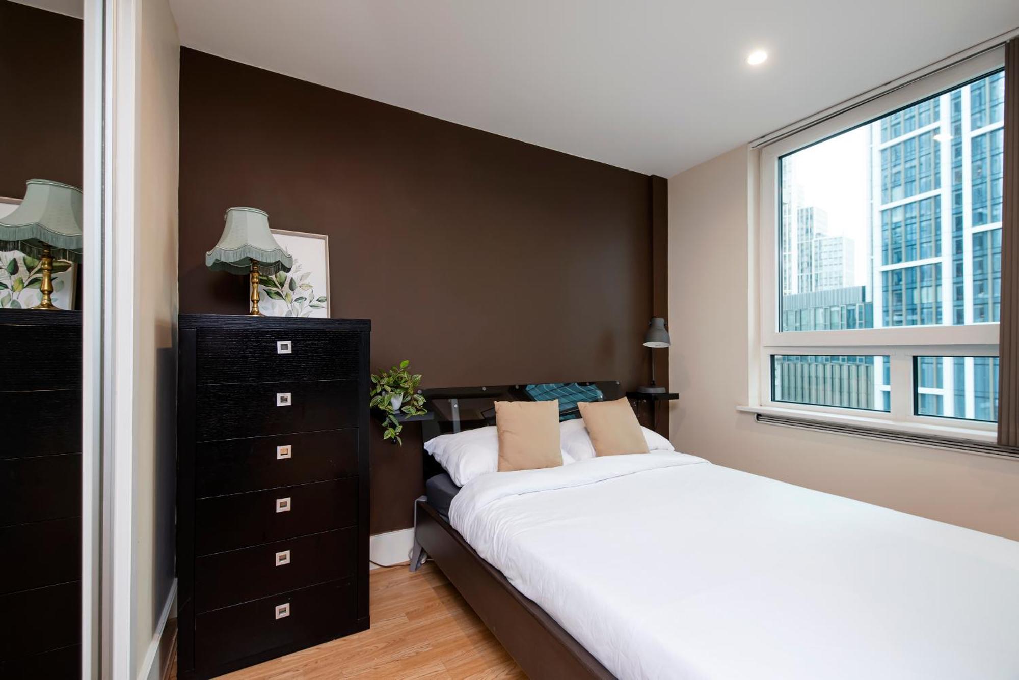 Compact Flat With A River View Close To Big Ben London
