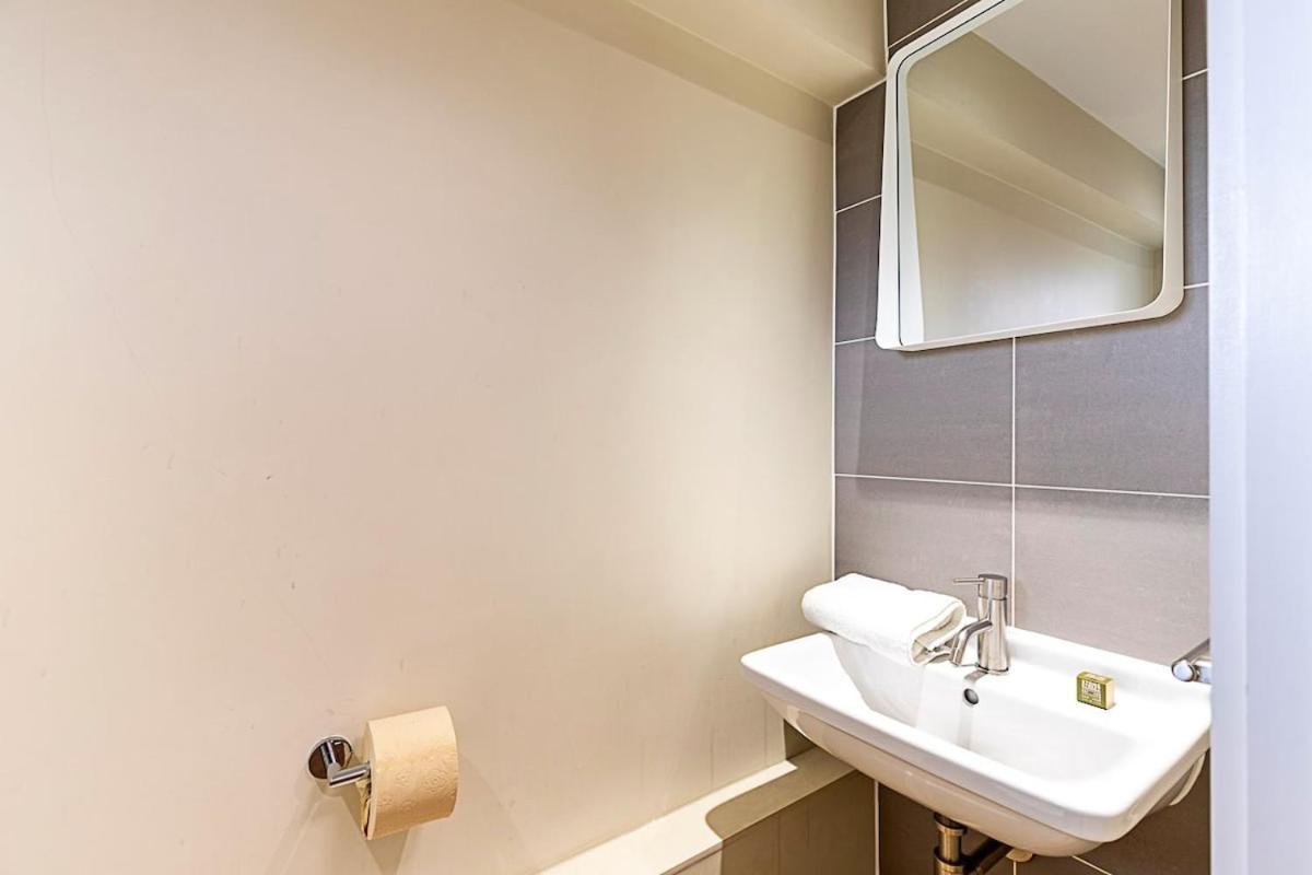 Apartment Relay Sleek In Belgravia *