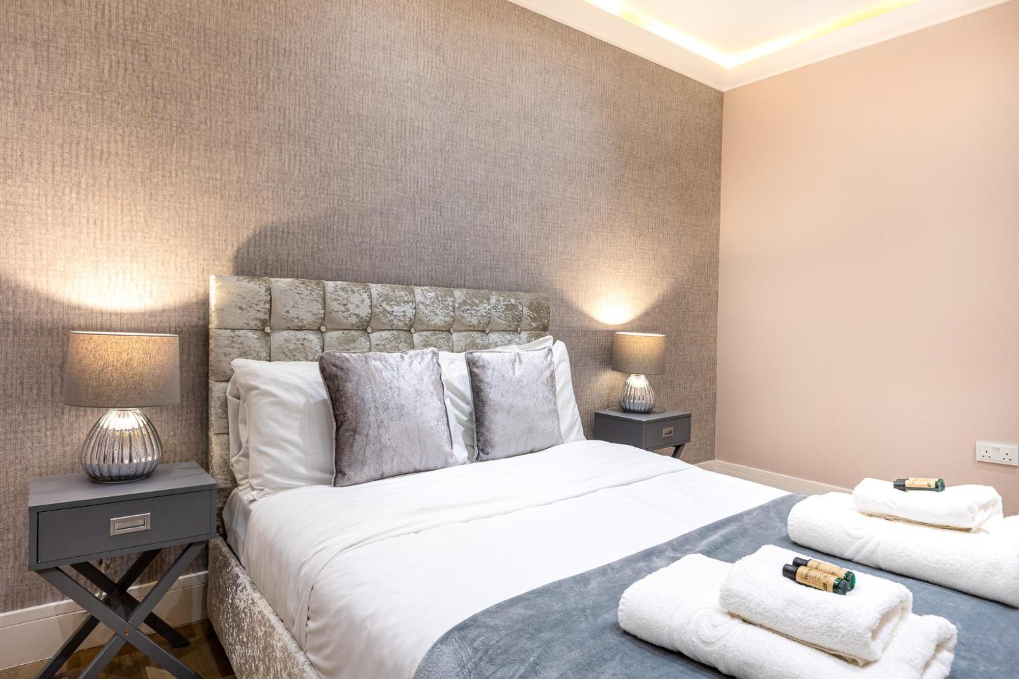 Modern 4 Bdr 3 Bth Minutes From Edgware Road * London
