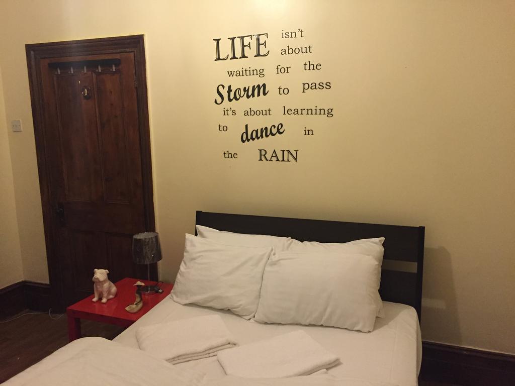 137 Upton Lane 2* Londres