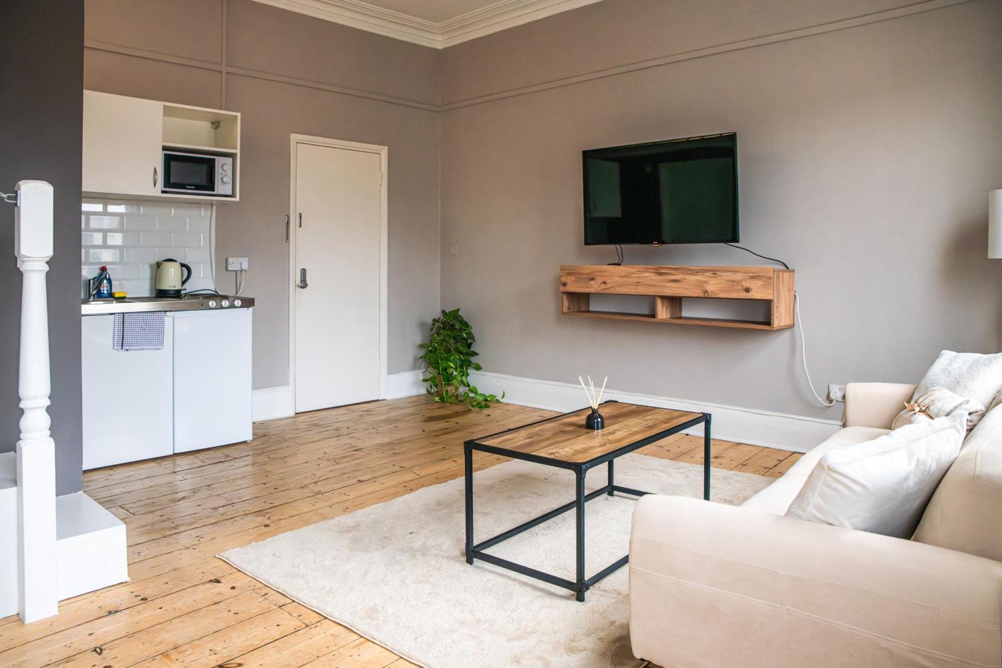 Apartment A Modern Rustic London
