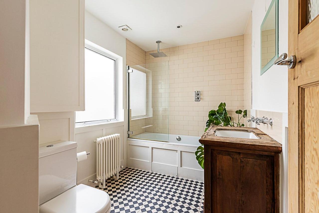 Apartment Stylish Chiswick With A Private Terrace London