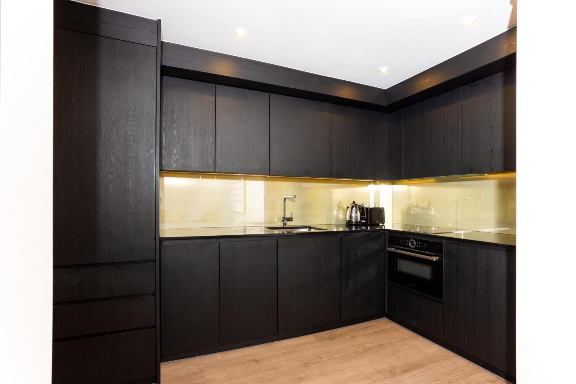 Aparthotel 15 Basil Street Knightsbridge, Luxury Serviced 5*