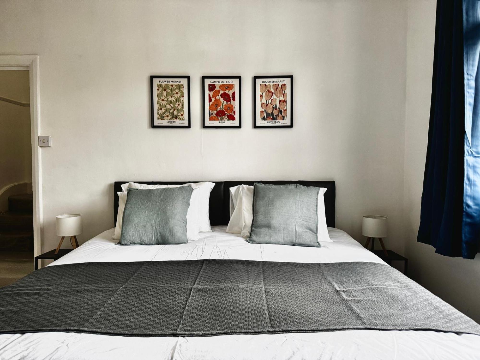 Guest house Maberic Housing West Gem Your Connection *