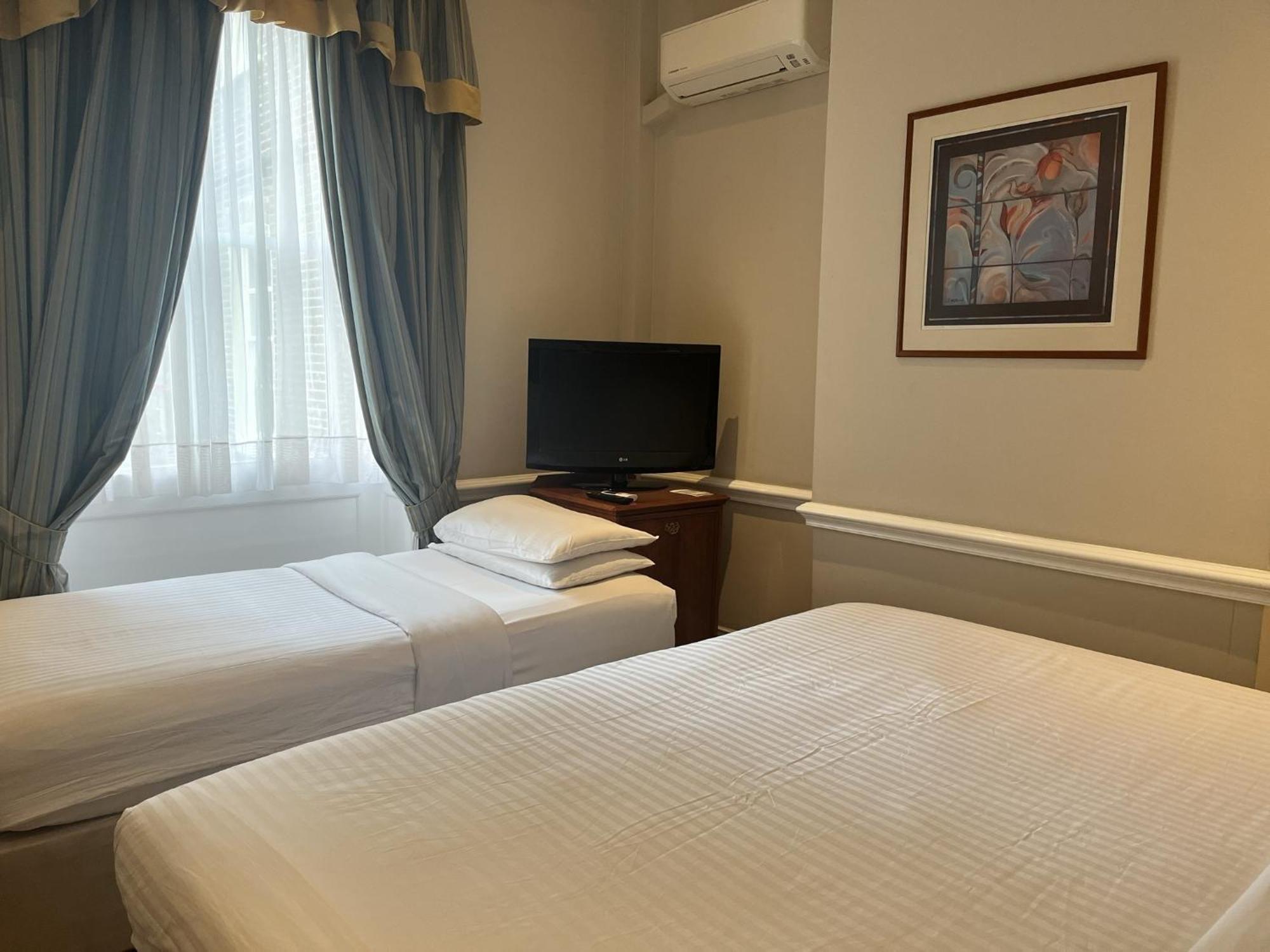 Staunton - Hotel London