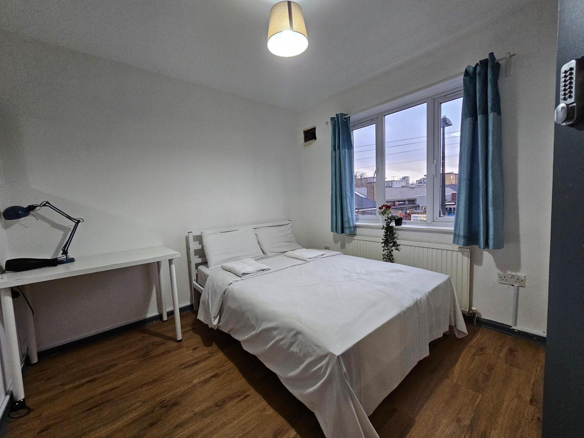 Guest house E14 *