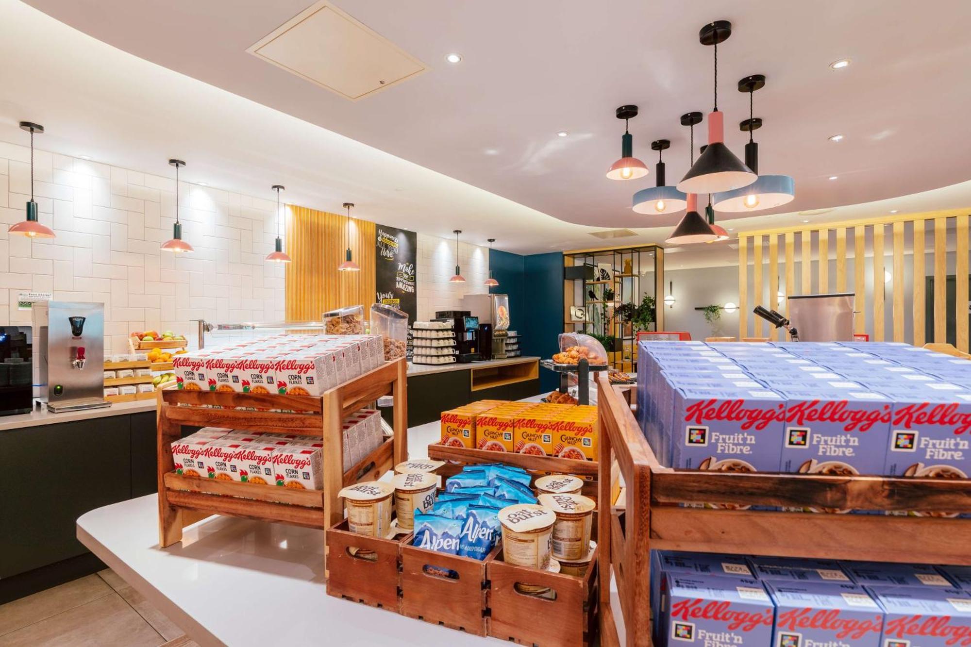 Hampton By Hilton Park Royal 3* London