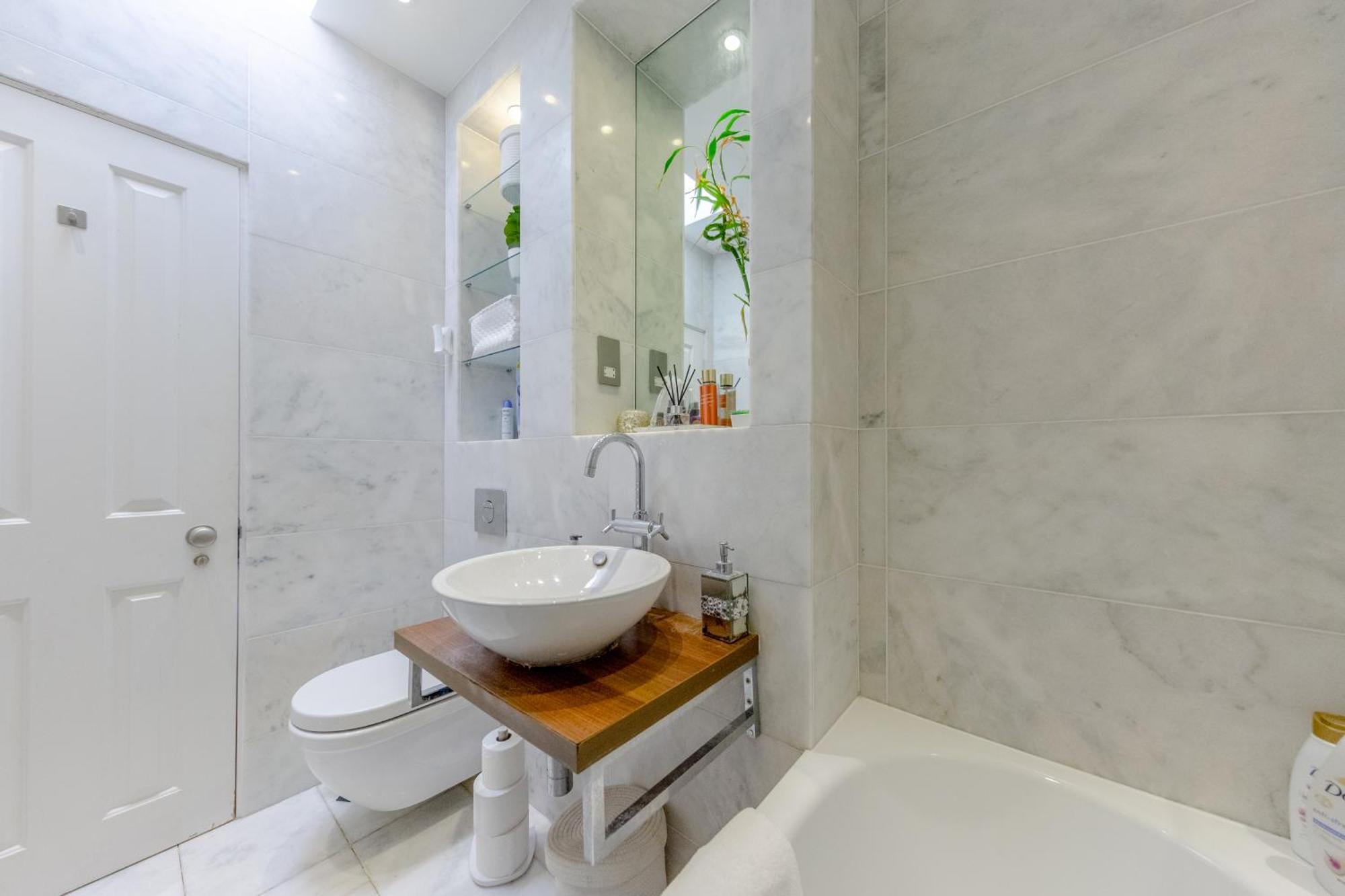 Airy & Modern 1bd Flat In Maida Vale Londres