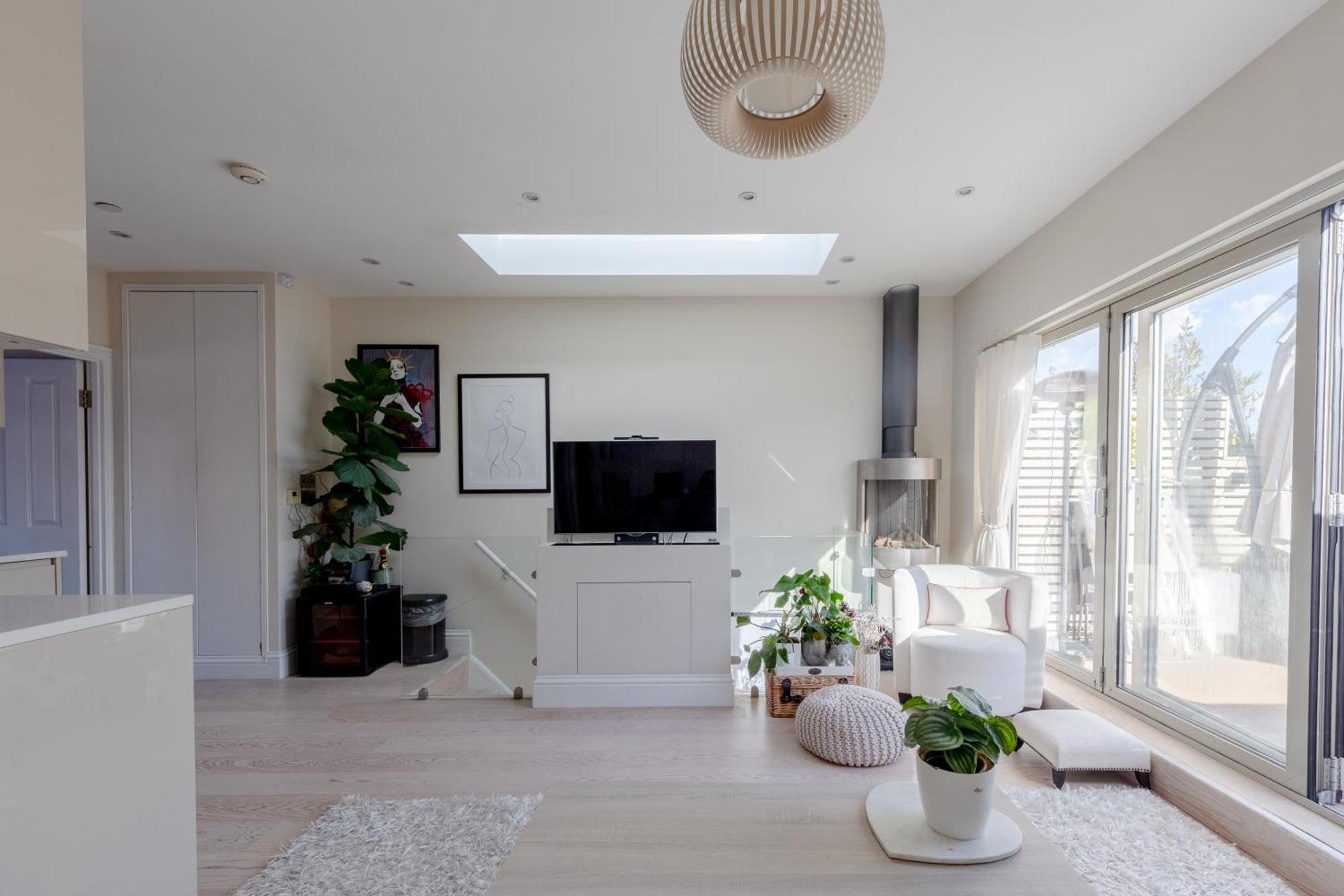 Airy & Modern 1bd Flat In Maida Vale Apartamento