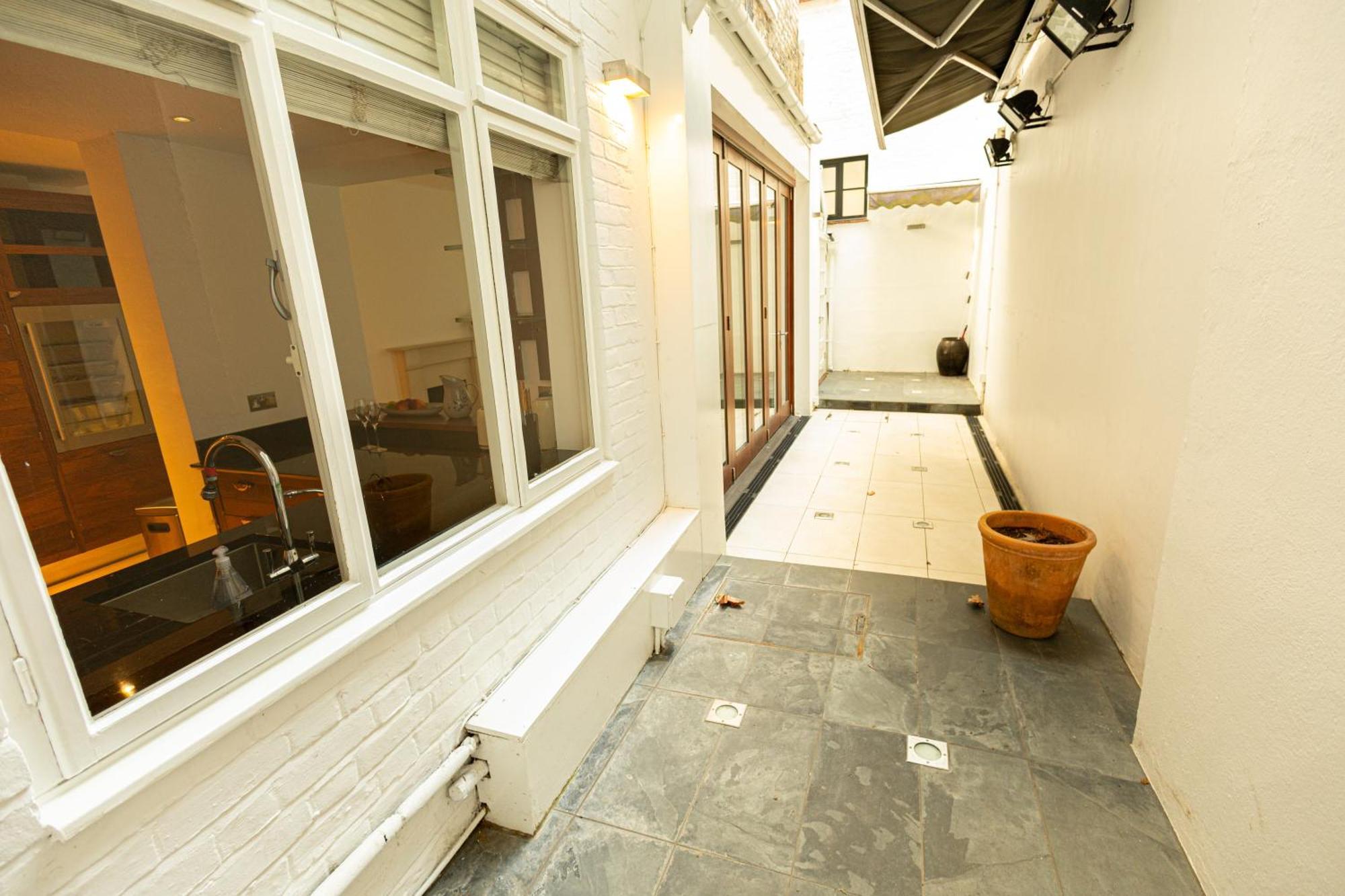 Apartment 2bedroom Gem In The Heart Of Kensington