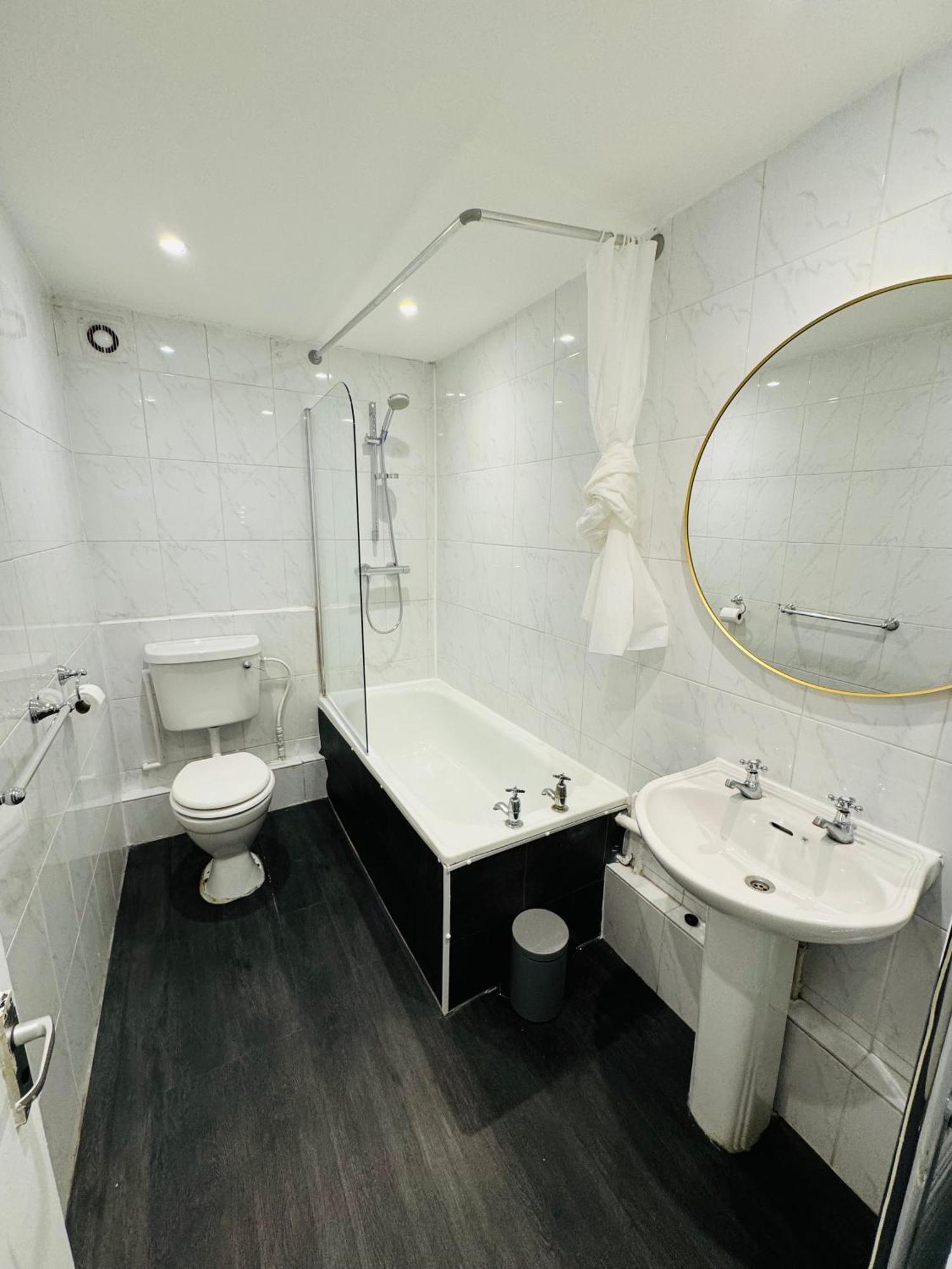 King's Cross Apartment