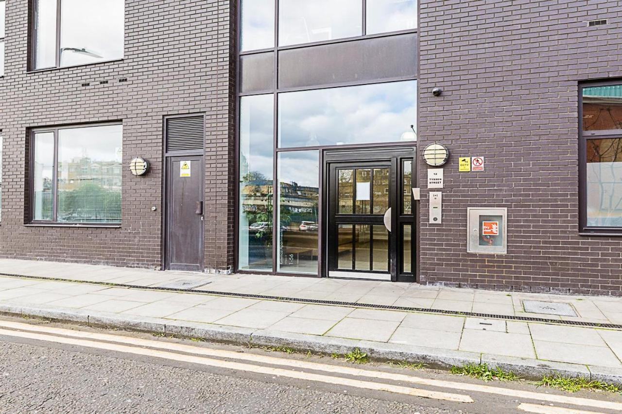 Chic & Modern Dalston Apartment London