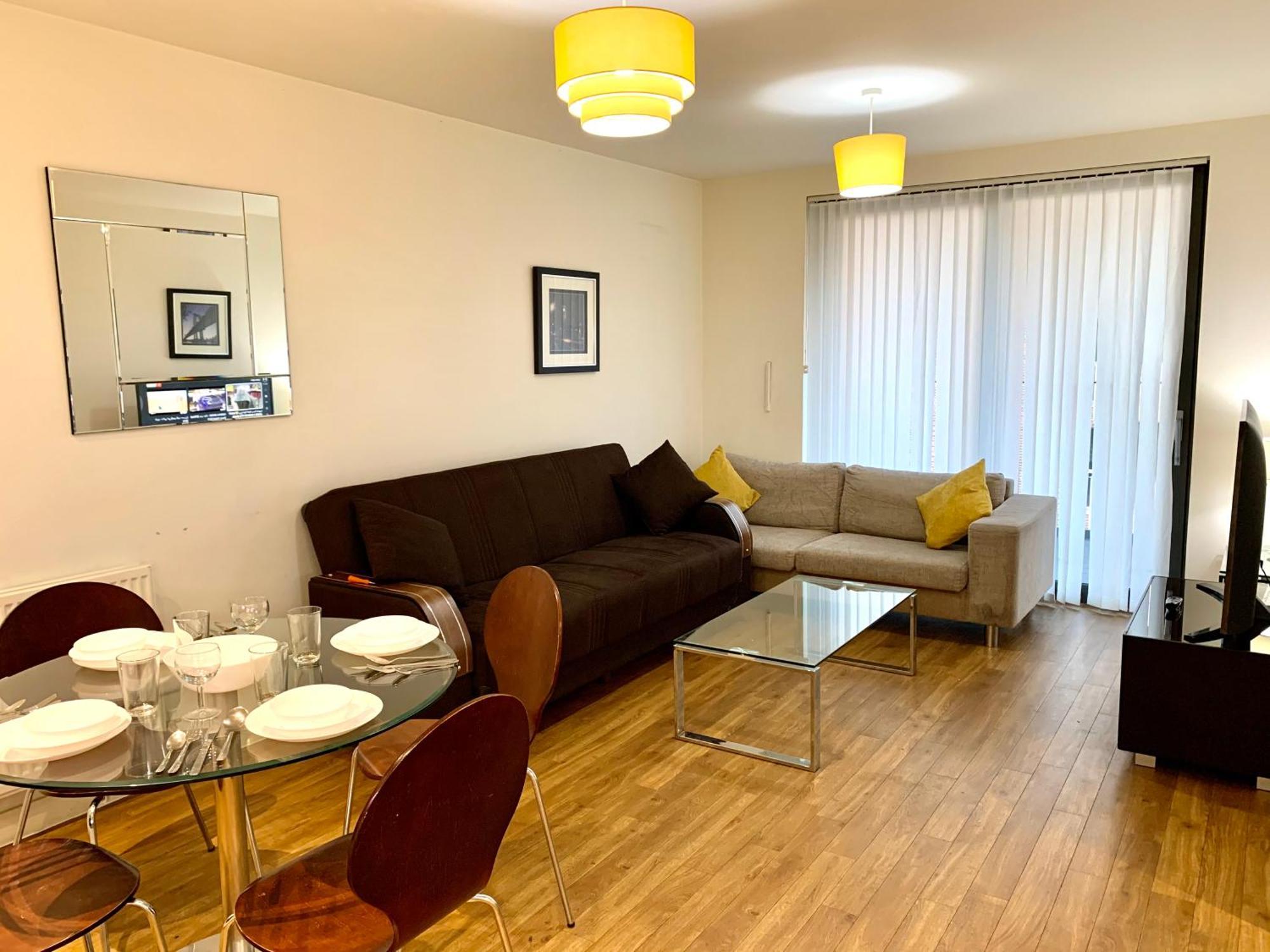 Dockland Excel 2 Bedroom Apartment