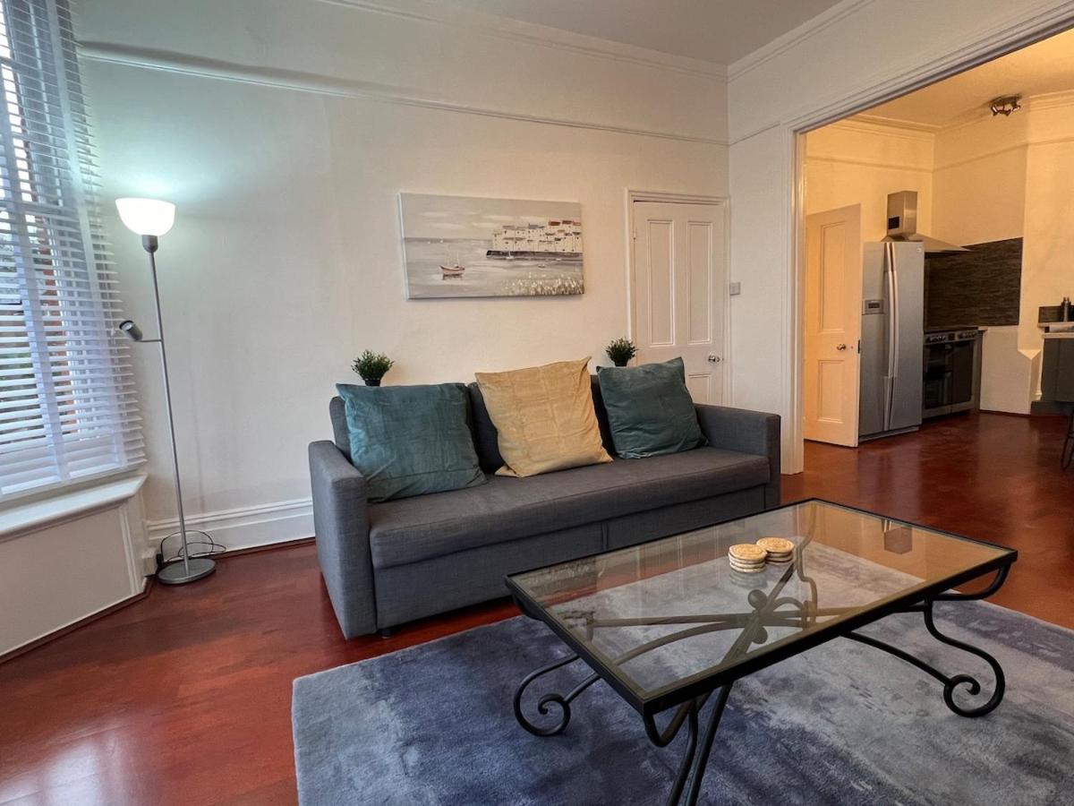 Apartment 2 Bedroom Luxury Flat In Centre Of Muswell Hill *