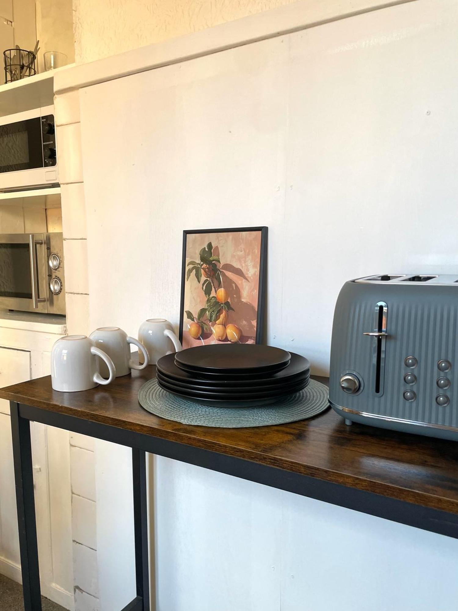 Cosy Double A Stones Throw From Wembley Stadium Guest house *